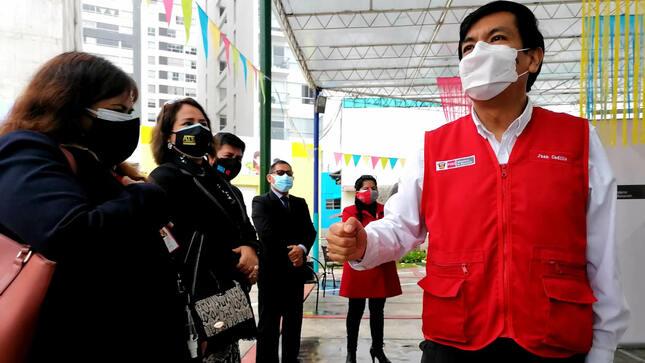 i.e.Elizabeth Espejo de Marroquín4